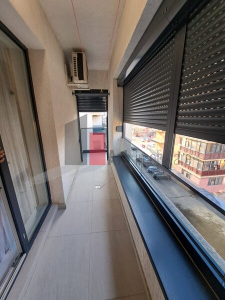 Rezervelor nr. 99, inchiriez apartament 2 camere.